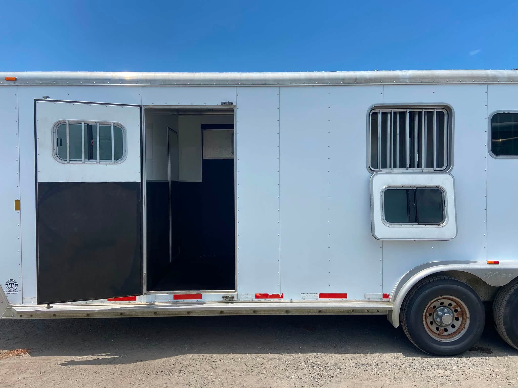 Trailer Photo 3